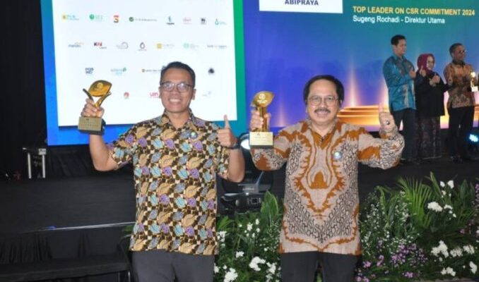 Smartfren Raih TOP CSR Awards 2024 Lewat Pemberdayaan Digital Berbasis Komunitas