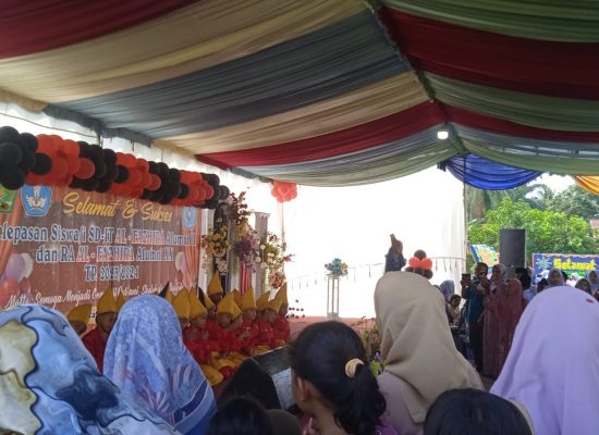 Terbongkarnya Pungli Sekolah SD IT Al- Fazhira Oleh Masyarakat Dan Wali Murid, Kutip Perpisahan Capai Rp 200 Juta