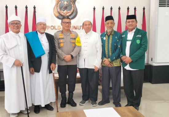 Kapoldasu Terima 3 Ulama Kharismatik, Lahan Al Washliyah Ikut Dibicarakan