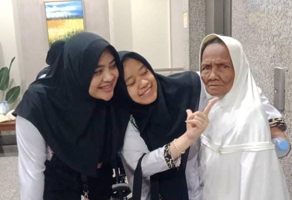 300 Jemaah Safari Wukuf Lansia Kembali ke Kloter, PPIH: Penuh Haru dan Tangis Bahagia