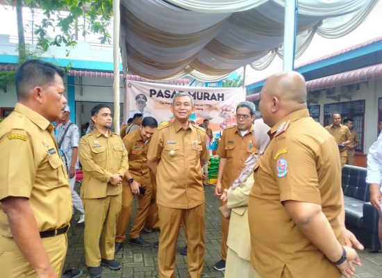 Kunjungan PJ Bupati Deli Serdang di Percut Sei Tuan Diapresiasi Warga Adakan Pasar Murah