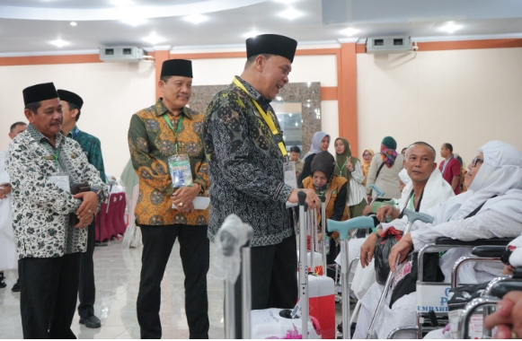 Tamu Allah Yang Tergabung Dalam Kloter 21 Embarkasi Medan Diminta Jaga Kekompakan