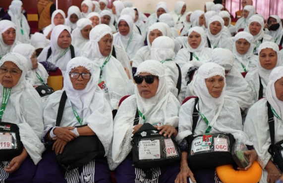 Diangkut 4 Bus, Jemaah Haji Paluta Tiba di Ahmed