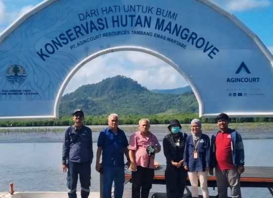 PT Agincourt Resources Diminta Masyarakat Terus Lanjutkan Program Aksi Tanam Mangrove