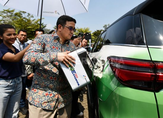 Kolaborasi Pertamina – Toyota, Uji Coba Bioethanol 100% di GIIAS 2024