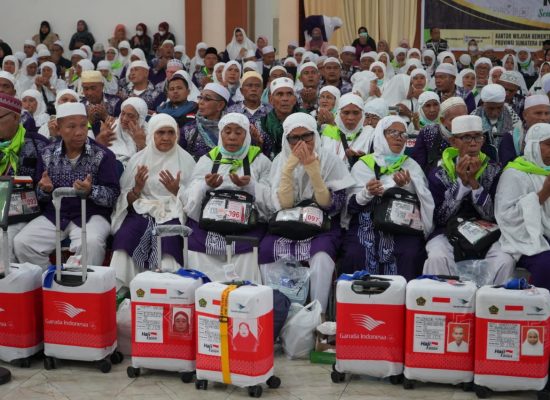Sebanyak 357 Jemaah Haji Kloter 10 Tiba di Tanah Air, 1 Wafat, 1 Dirawat di Makkah
