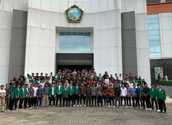 Komandan Menwa UIN Sumatera Utara Medan Pimpin Ucapan Selamat Dan Sukses Atas Dilantikanya SEMAU Dan DEMAU Periode 2024 – 2025 Sukses