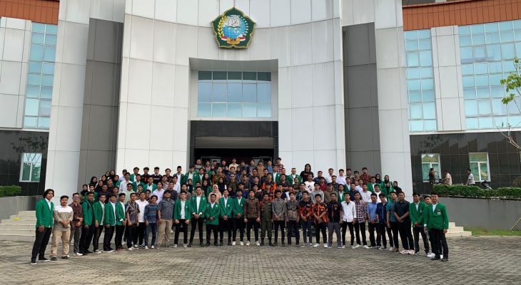 Komandan Menwa UIN Sumatera Utara Medan Pimpin Ucapan Selamat Dan Sukses Atas Dilantikanya SEMAU Dan DEMAU Periode 2024 – 2025 Sukses