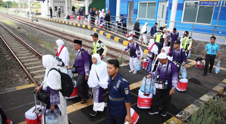 KAI Divre I Kembali Layani Kepulangan Jemaah Haji Kabupaten Labuhanbatu dengan Kereta Api Menuju Rantauprapat