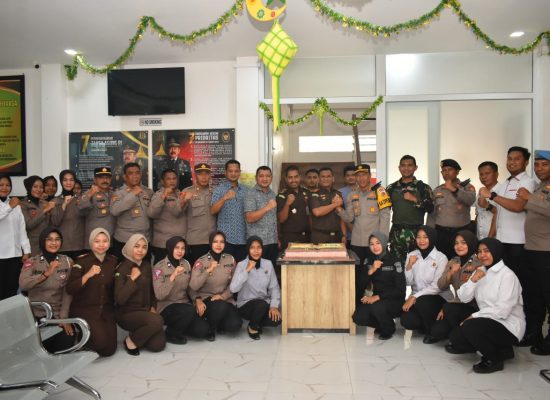 Kapolres Bireuen Berikan Kejutan Peringatan Hari Bhakti Adhyaksa ke 64