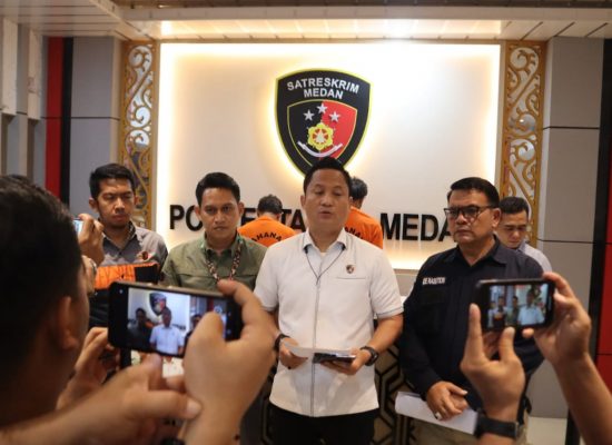 Polrestabes Medan Gagalkan Perdagangan Satwa Dilindungi 4 Lutung Sumatera dan 2 Kukang Disita