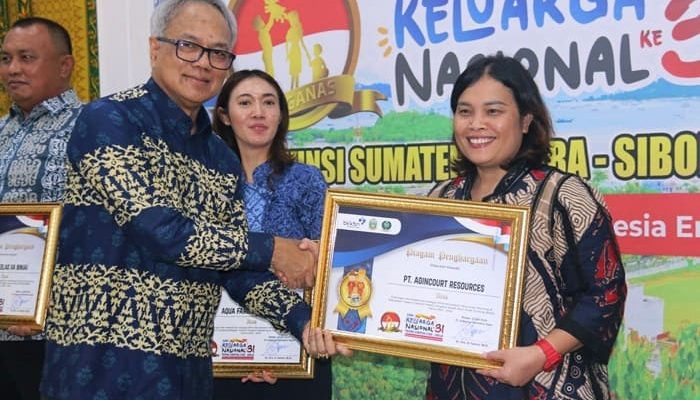 Atas Perannya Sebagai BAAS, PT Agincourt Resources Terima Penghargaan dari BKKBN RI