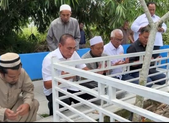 Hut Kota Medan, Edy Rahmayadi Ziarah Ke Makam Guru Patimpus Pendiri Kota Medan