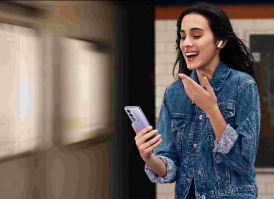 AI Generatif OPPO Hadir Pertama Kalinya di Lini A Series, OPPO A3 Pro 5G Tawarkan Pengalaman AI Canggih untuk Konsumen!