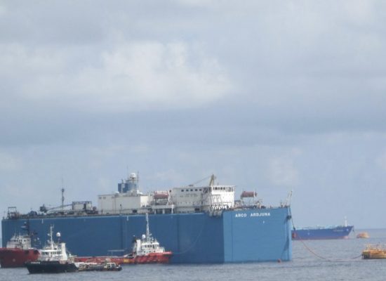 52 Tahun Beroperasi, Kapal Penampung Minyak Tertua di Dunia Milik Pertamina Akhirnya Pensiun