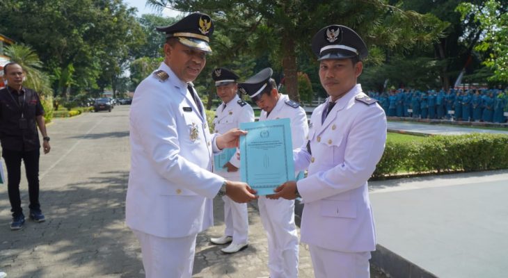 Pj Bupati Langkat Kukuhkan Perpanjangan Masa Jabatan 163 Kepala Desa: Semangat Kolaborasi Ditunjukkan dengan Jalan Kaki Bersama