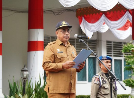 Pj Bupati Langkat Tekankan Pentingnya Tindak Lanjut Pengawasan untuk Raih Opini WTP di Apel Gabungan ASN
