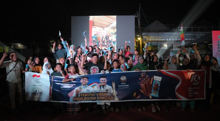 Aice dan Ribuan Warga Serang Meriahkan Selebrasi Rizki “Si Anak Serang” yang Menjadi Juara Olimpiade