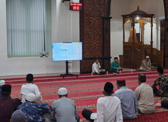 Jelang HUT RI ke – 79, PLN Gelar Sosialisasi Promo Belanja Nyaman Listrik Aman di Mesjid Agung Tebing Tinggi
