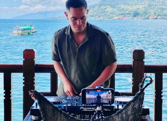 DJ Ilianos, promosi destinasi pariwisata Indonesia dengan “Disc Jockey”
