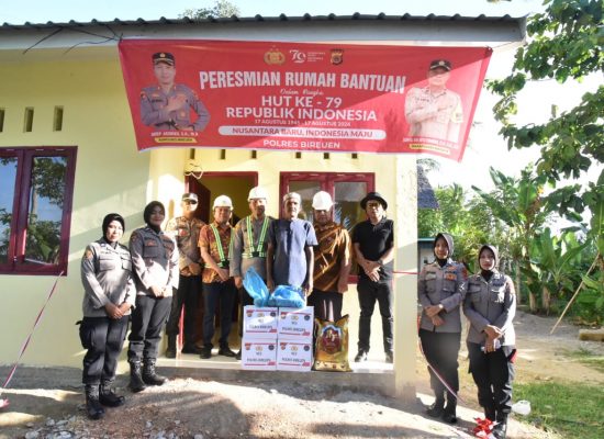 Kapolres Bireuen Resmikan Rumah Bantuan Layak Huni Untuk Samsul Taeb Warga Abeuk Usong
