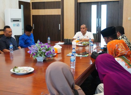 Pj Bupati Langkat Berkomitmen Selesaikan Dugaan Perselingkuhan Kades Serapuh Asli: Tuntut Bukti Kuat dari Masyarakat