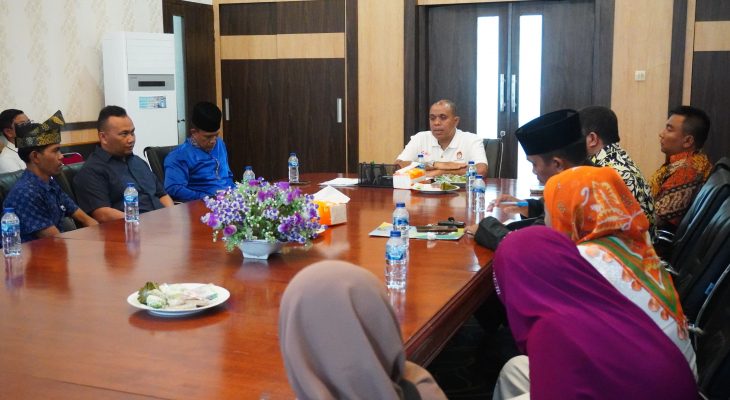 Pj Bupati Langkat Berkomitmen Selesaikan Dugaan Perselingkuhan Kades Serapuh Asli: Tuntut Bukti Kuat dari Masyarakat