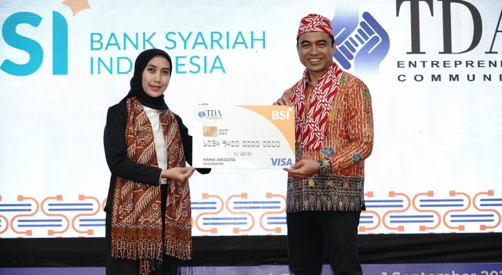 Perkuat Jaringan UMKM, BSI Gandeng Komunitas Pengusaha TDA Luncurkan Kartu Co-Branding