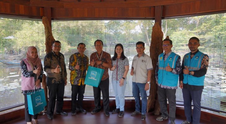 Peringati Hari Pelanggan Nasional, PLN Kunjungi dan Apresiasi Pelanggan di Sumatera Utara