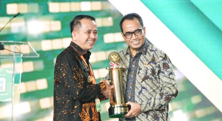 Sukses Tingkatkan Kualitas Layanan Transportasi, Pemprov Sumut Terima Penghargaan Wahana Tata Nugraha Wiratama dari Menhub