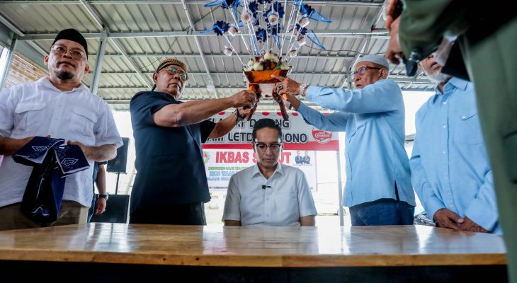 Diupah-upah Masyarakat Aek Kanopan Kota Medan, Rico Waas : Kita Bangun Kota Medan dengan nilai-nilai Humanis