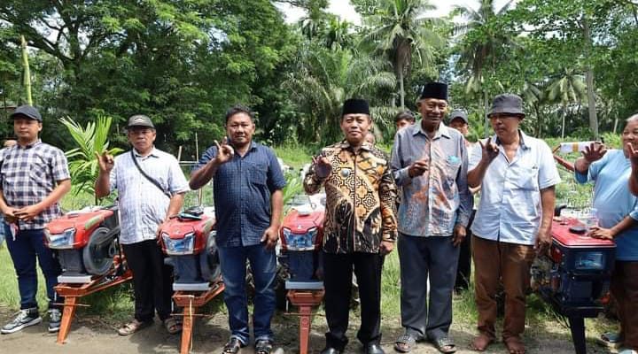 Walikota Tanjungbalai Serahkan Bantuan Alat Mesin Pertanian (Alsintan) Di Acara Program Pertanian, Ketahanan Pangan dan Peternakan