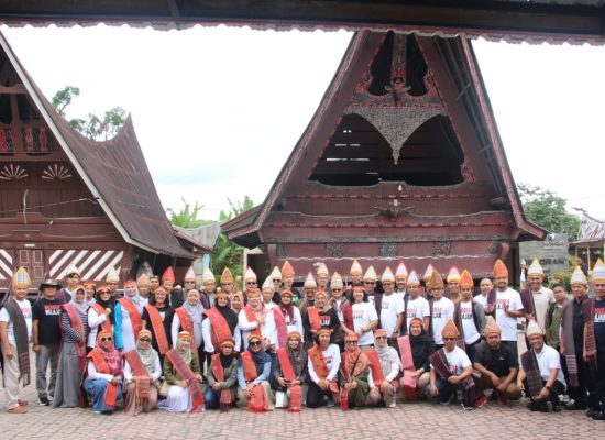 Pertemuan Kombel UPT Ditjen PAUD Dikdasmen se-Indonesia Hasilkan Deklarasi Simalungun