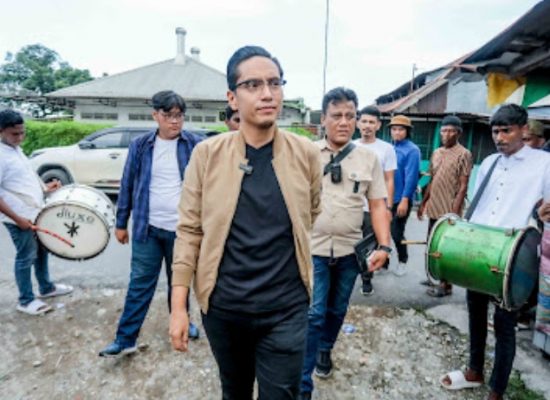Rico Waas Jelajah Kota untuk Melihat Kondisi Daerah dan Masyarakat