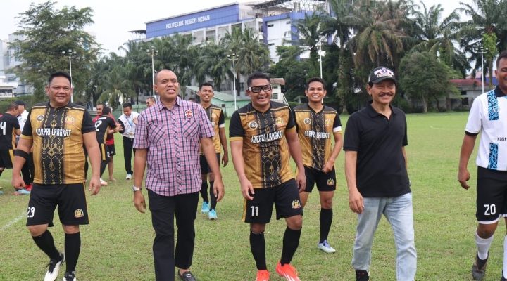 KORPRI Langkat Ikuti Turnamen Sepakbola Se-Sumut, Pj Bupati Langkat Tekankan Sportivitas dan Silaturahmi