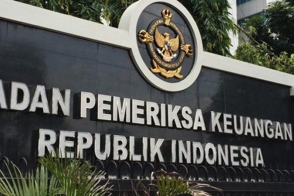 DPR Tetapkan 5 Nama Calon Anggota BPK 2024-2029, dari Politisi hingga Pejabat Kemenhan