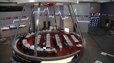 Suku Bunga BI dan The Fed Diprediksi Dipangkas, 2 Sektor Ini Bakal Panen Cuan