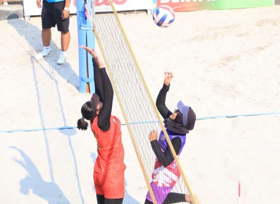 Cabor Voli Pasir Putri PON XXI, Jateng 1 Sisihkan Jabar 2