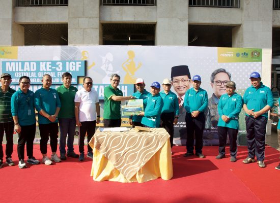 Adira Finance Bekerja Sama dengan Istiqlal Global Fund (IGF) Resmikan Stasiun Pengisian Kendaraan Listrik Umum (SPKLU) di Masjid Istiqlal