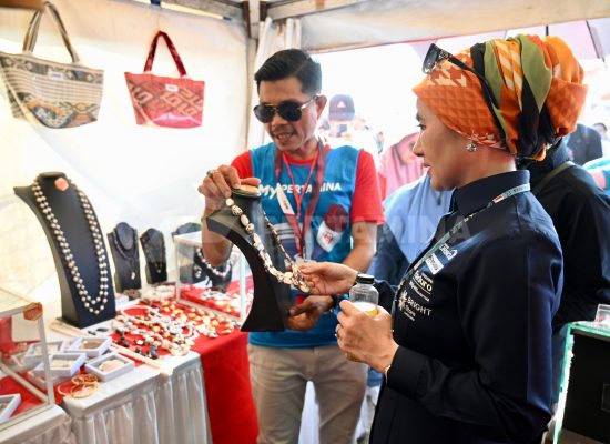 UMKM Pertamina Raup Omzet 1 Miliar Rupiah di Pertamina Grand Prix of Indonesia