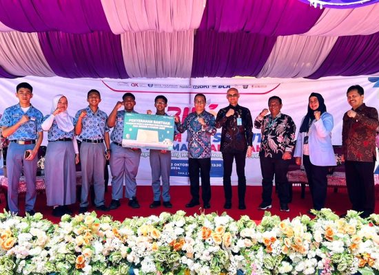 Forkom IJK Sumut Gelar Edukasi Keuangan di SMA Negeri 2 Kabanjahe,  Siapkan Generasi Masa Depan!