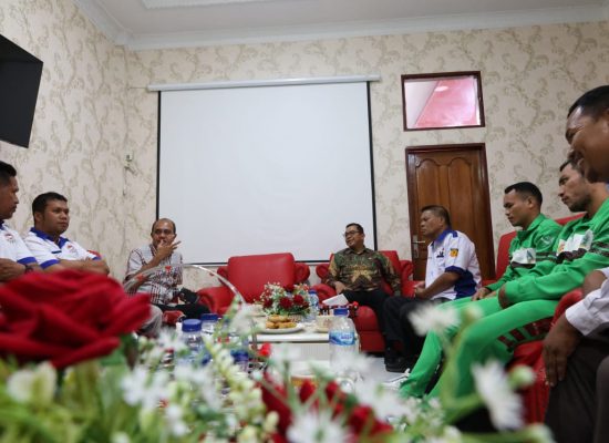 Pjs Bupati Toba Dukung Atlet Karate Peraih Emas di PON XXI