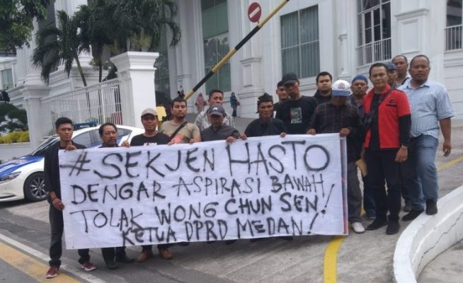 Loyalis PDIP Tolak Wong Chun Sen Jadi Ketua DPRD Medan