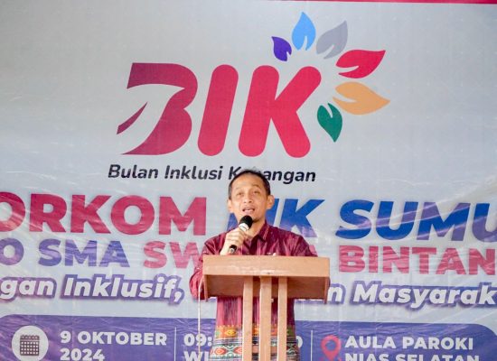 Bulan Inklusi Keuangan 2024: OJK dan Forkom IJK Sumut Edukasi Keuangan Masyarakat di Nias