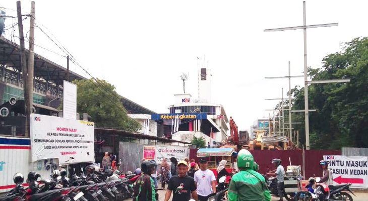 Ada Pengalihan Arus Lalu Lintas di Depan Stasiun Medan, KAI Divre I Himbau Penumpang Atur Waktu Keberangkatan