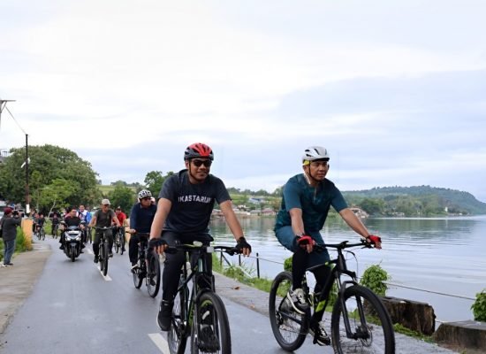 Pjs Bupati Toba dan Forkopimda Gowes Bersama, Pastikan Situasi Kondusif Jelang Pilkada 2024