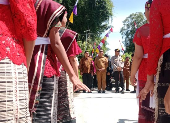 Peluncuran Huta Pengawasan Partisipatif, Pjs Bupati Toba Ajak Masyarakat Wujudkan Pilkada Damai dan Berkualitas