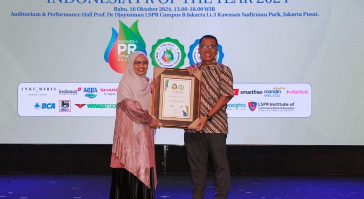 Program Teman UMKM Smartfren Raih Penghargaan PR of the Year 2024