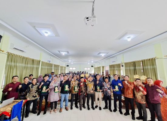 Akhiri Rangkaian BIK Forkom IJK Sumut OJK dan FORKOM IJK Edukasi Mahasiswa STAIN Madina