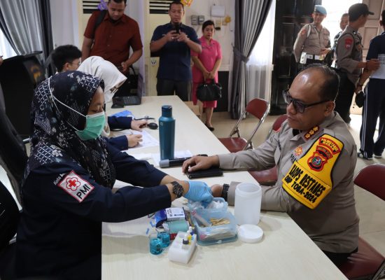 HUT Humas Polri ke-73, Polrestabes Medan Gelar Donor Darah Demi Kemanusiaan